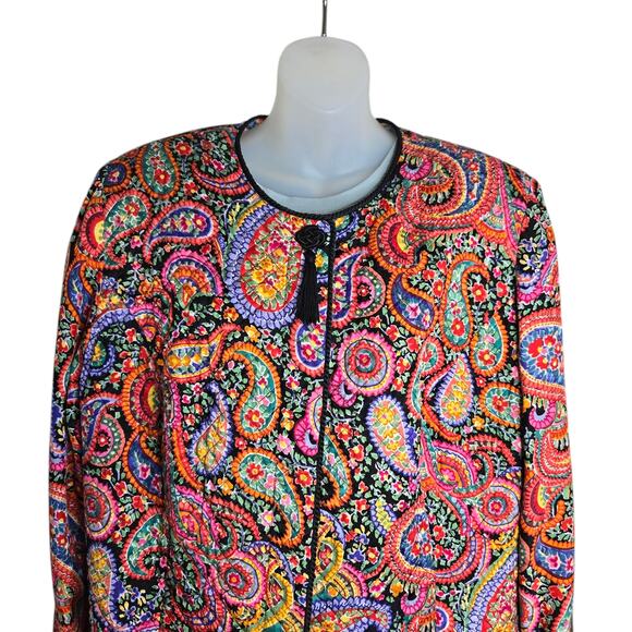Maggy London‎ Womens Silk Jacket XL Paisley Quilted Funky Hidden Button Tassel - Picture 2 of 8